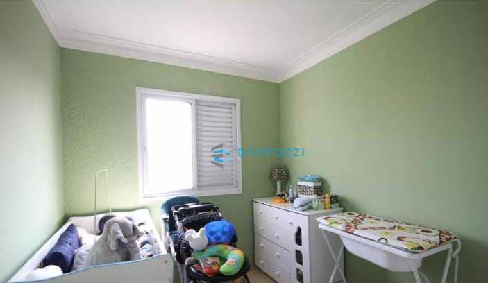 Apartamento à venda com 2 quartos, 50m² - Foto 19