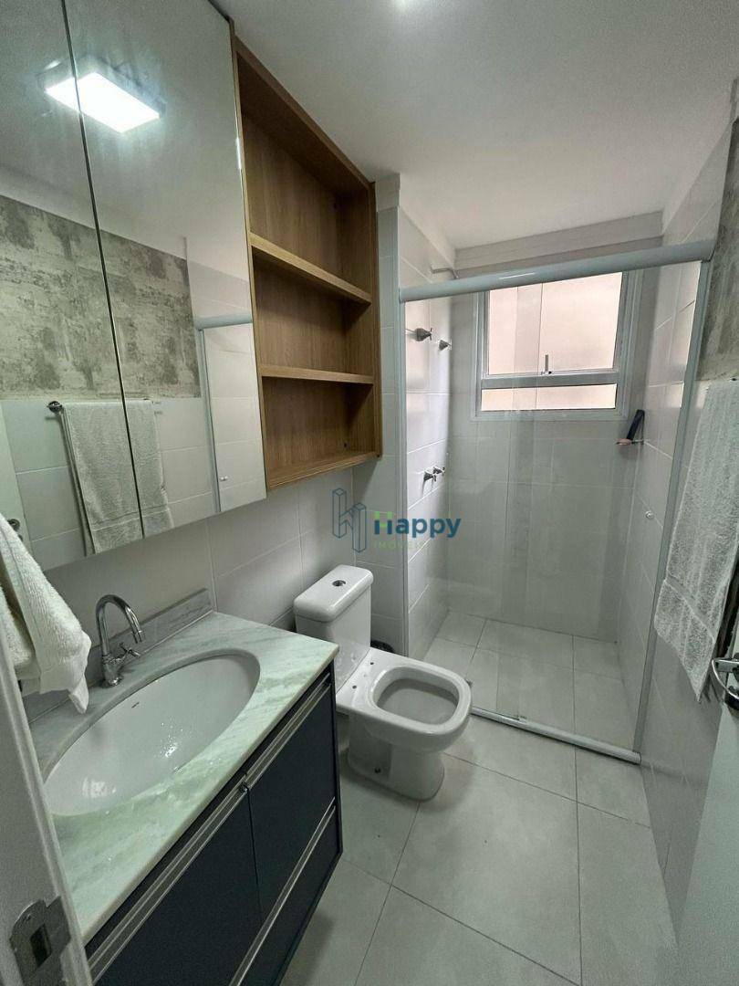 Apartamento à venda e aluguel com 2 quartos, 60m² - Foto 7