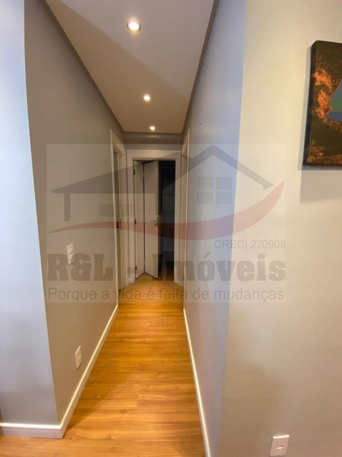 Apartamento à venda com 2 quartos, 40m² - Foto 5