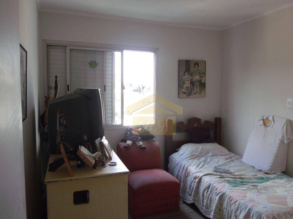 Apartamento à venda com 3 quartos, 101m² - Foto 13