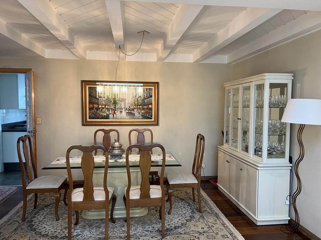 Apartamento à venda com 4 quartos, 170m² - Foto 2