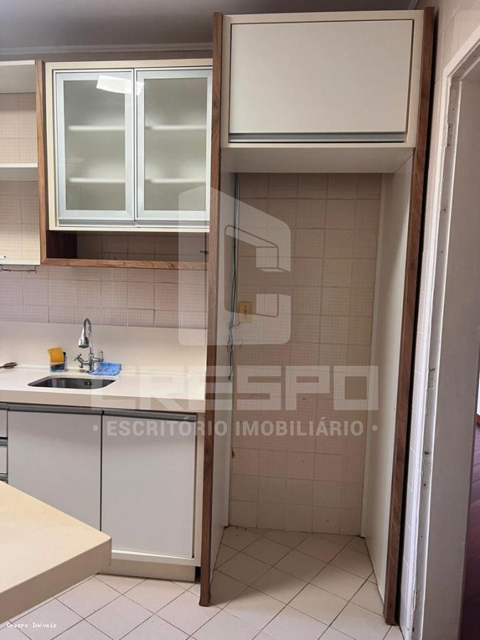 Apartamento à venda com 3 quartos, 101m² - Foto 12