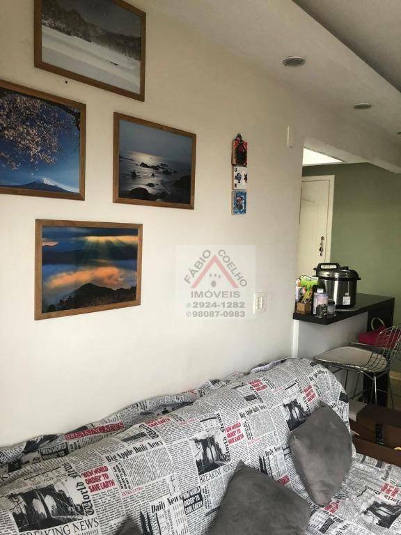 Apartamento à venda com 2 quartos, 50m² - Foto 3