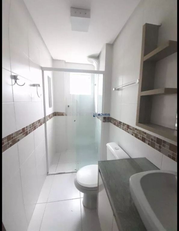 Apartamento à venda com 2 quartos, 53m² - Foto 5