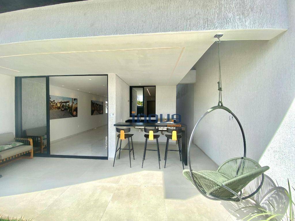 Casa à venda com 4 quartos, 144m² - Foto 7