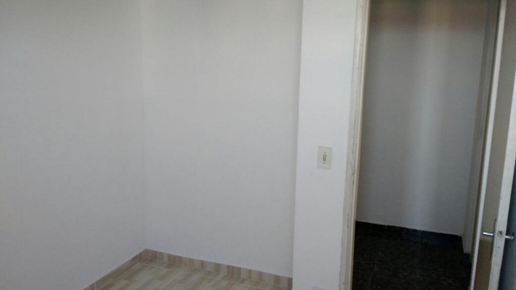 Apartamento à venda com 2 quartos, 69m² - Foto 6