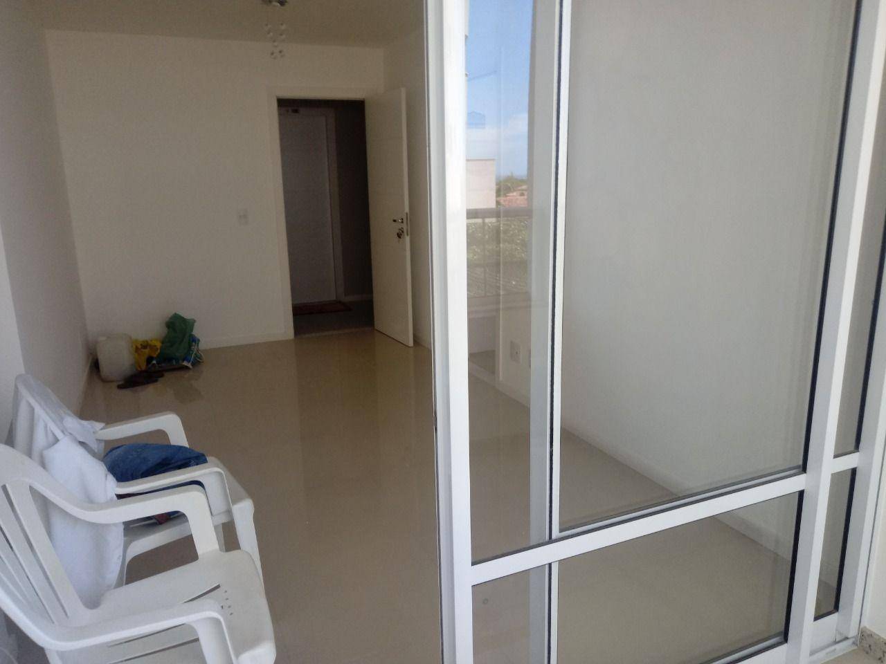 Apartamento à venda com 2 quartos, 60m² - Foto 1