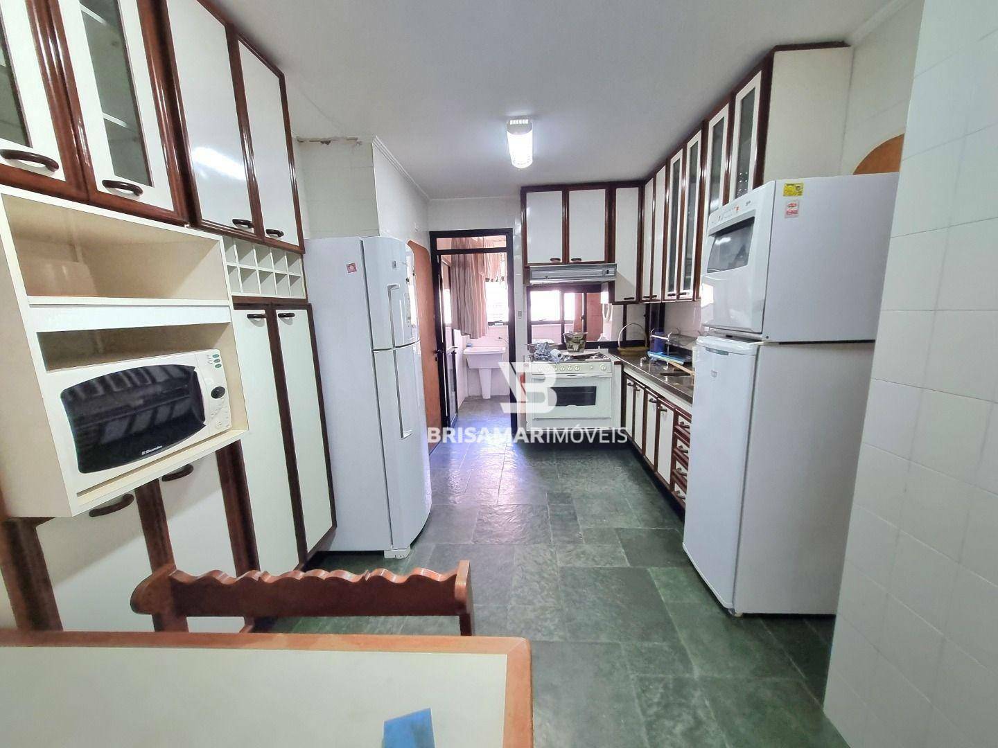 Apartamento à venda com 3 quartos, 137m² - Foto 21