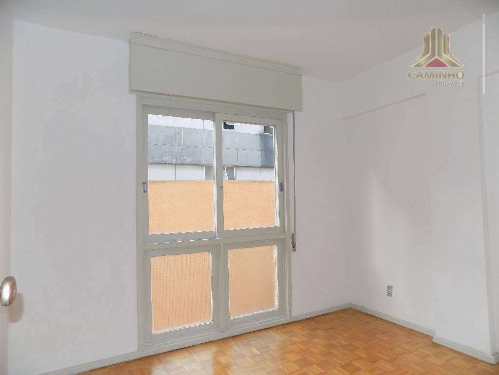 Apartamento à venda com 3 quartos, 99m² - Foto 17