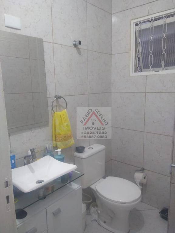 Sobrado à venda com 3 quartos, 63m² - Foto 8