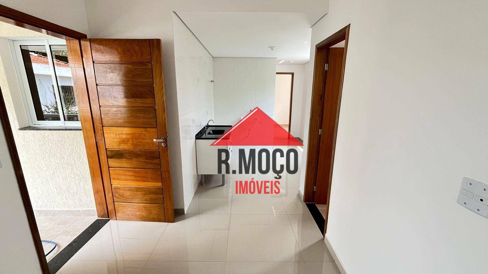 Apartamento para alugar com 2 quartos, 37m² - Foto 2
