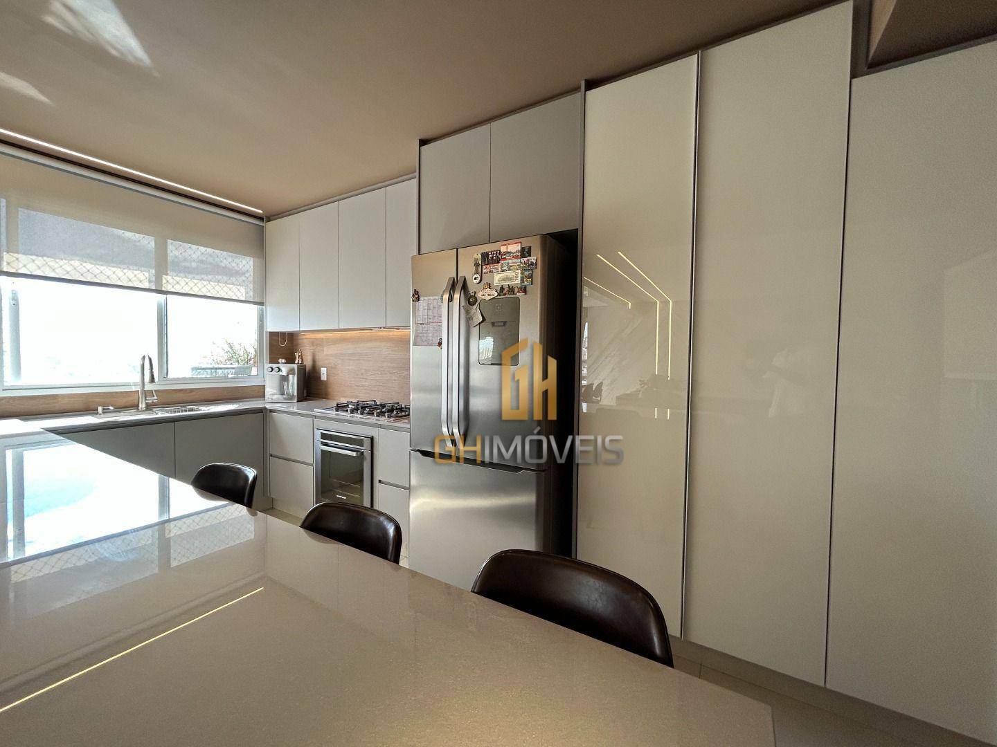 Apartamento à venda com 3 quartos, 155m² - Foto 28