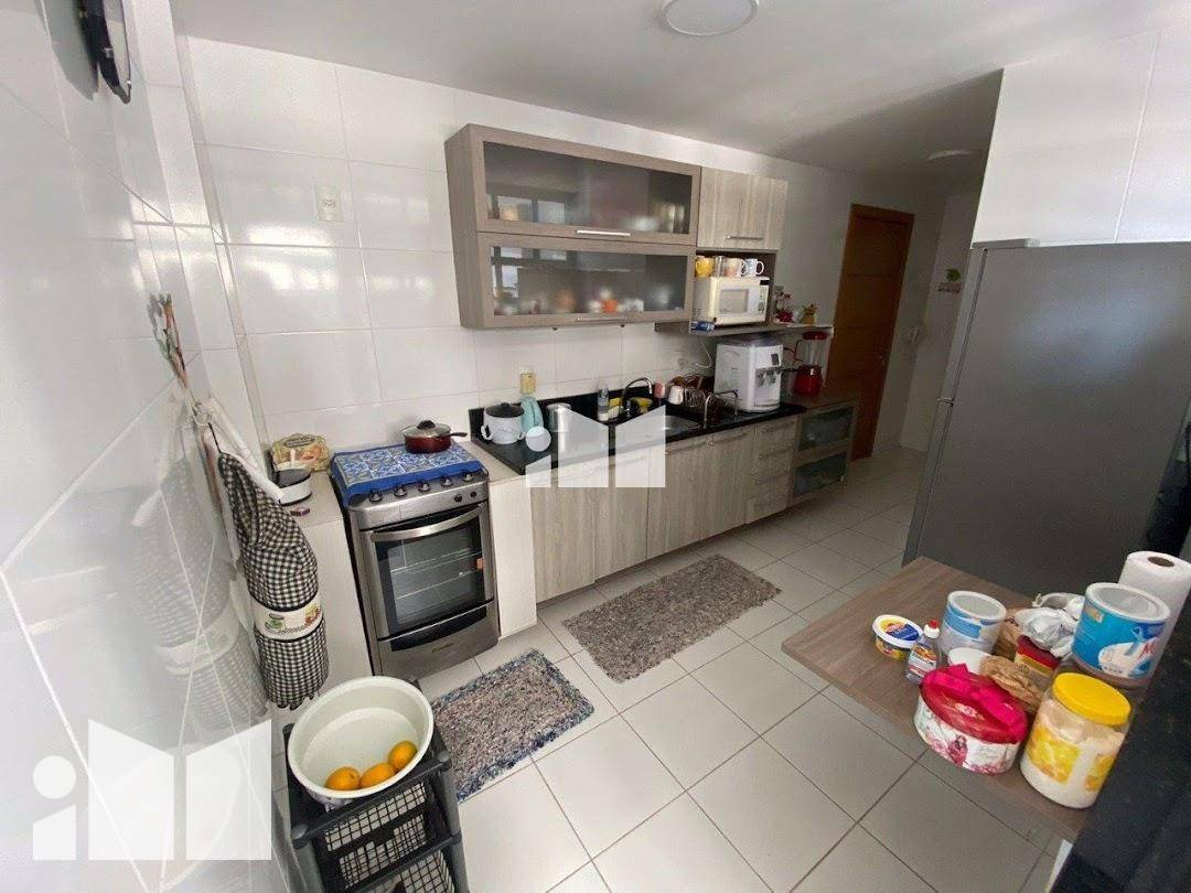 Apartamento à venda com 3 quartos, 110m² - Foto 15