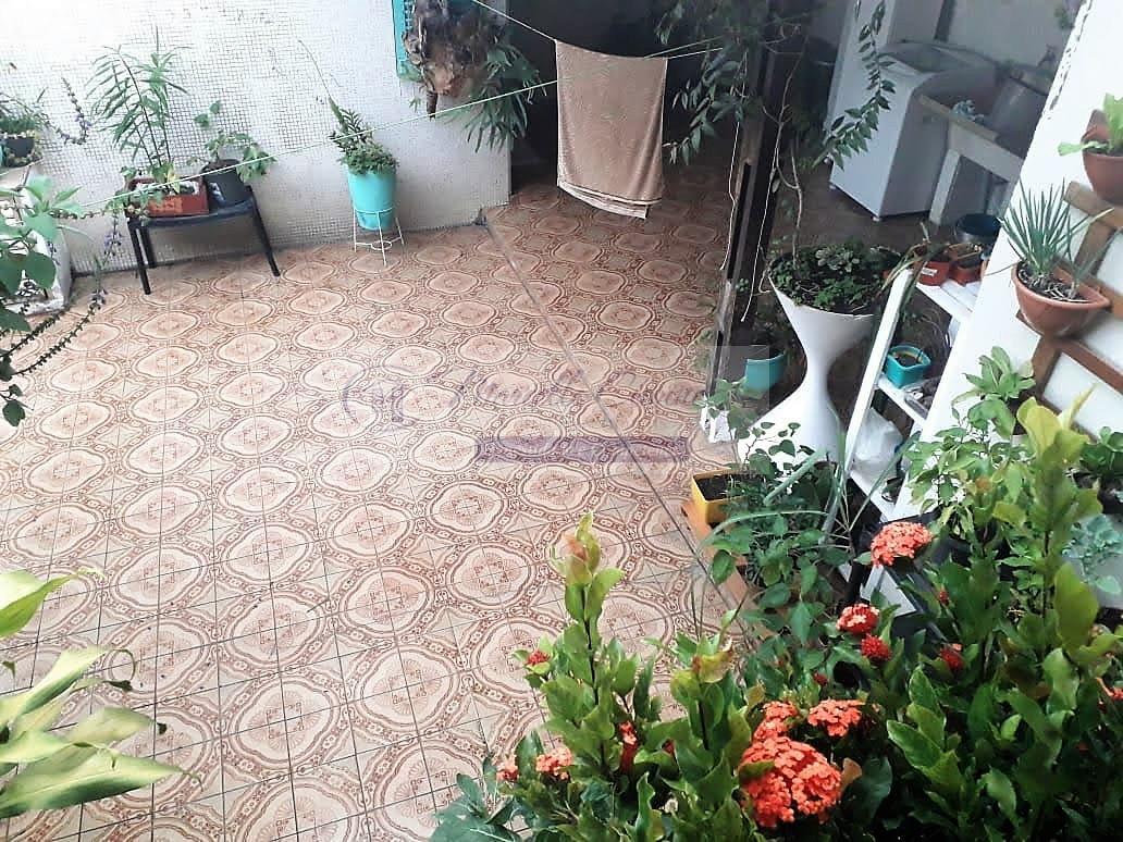 Sobrado à venda com 4 quartos, 300m² - Foto 29