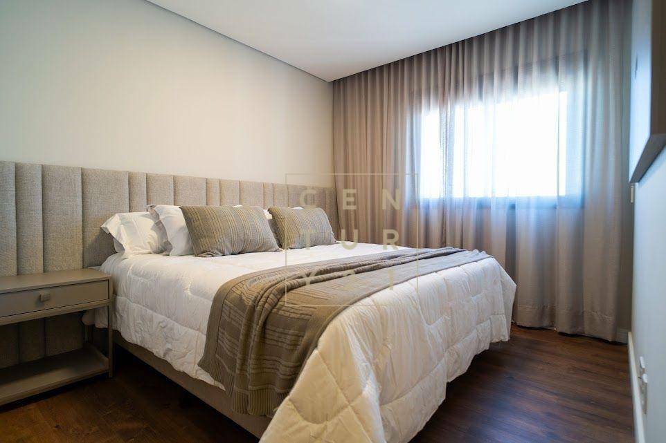 Apartamento à venda com 3 quartos, 151m² - Foto 17