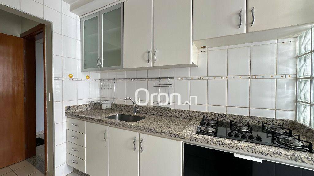 Apartamento à venda com 3 quartos, 75m² - Foto 7