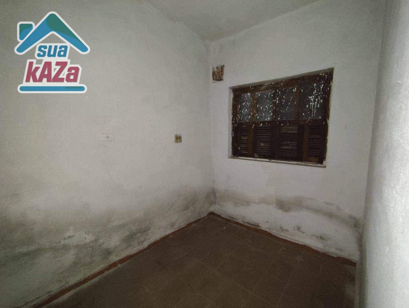 Casa à venda com 6 quartos, 230m² - Foto 12