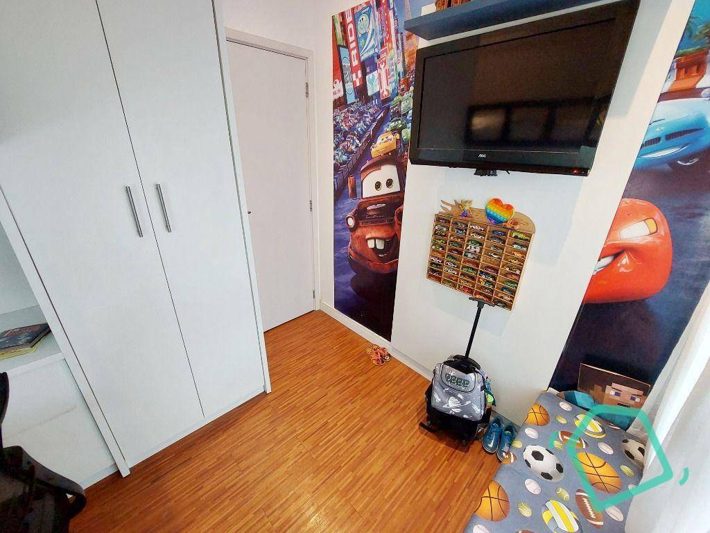 Apartamento à venda com 3 quartos, 186m² - Foto 18