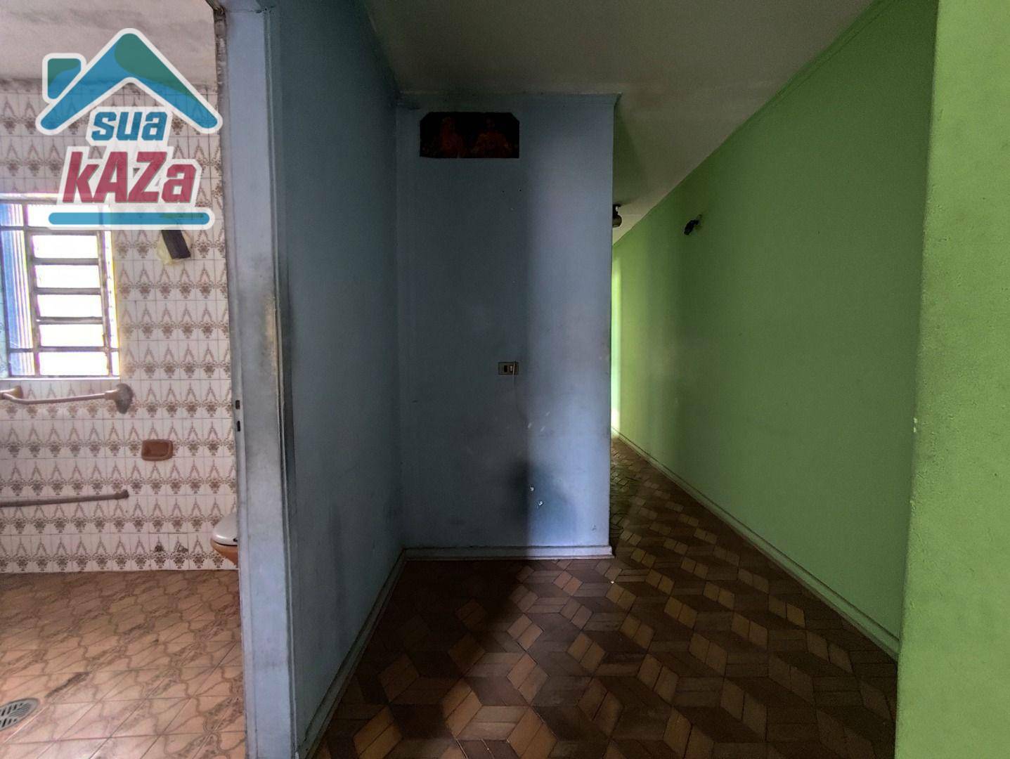 Casa à venda com 6 quartos, 210m² - Foto 20