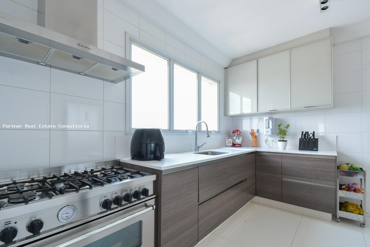 Apartamento à venda com 4 quartos, 245m² - Foto 47