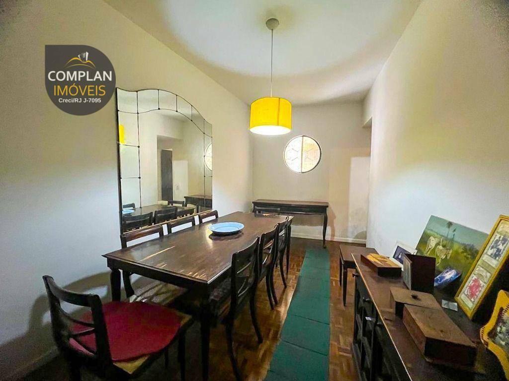 Apartamento à venda com 3 quartos, 135m² - Foto 8