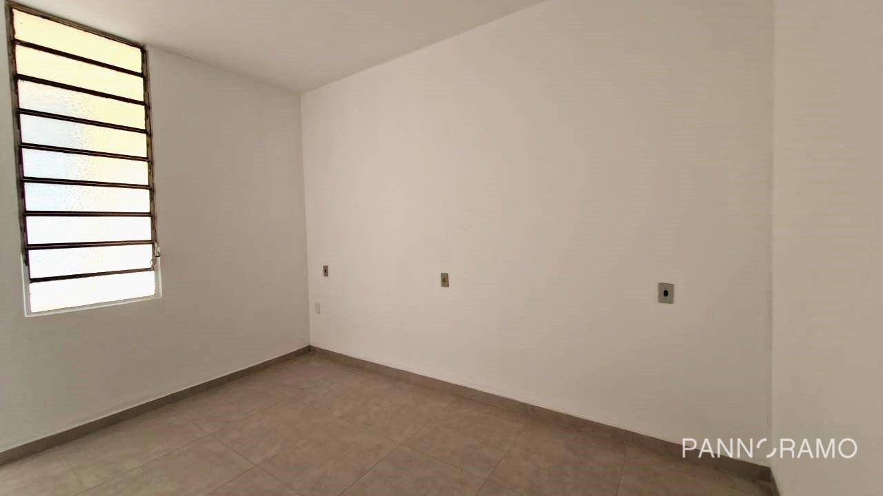 Apartamento para alugar com 1 quarto, 50m² - Foto 6