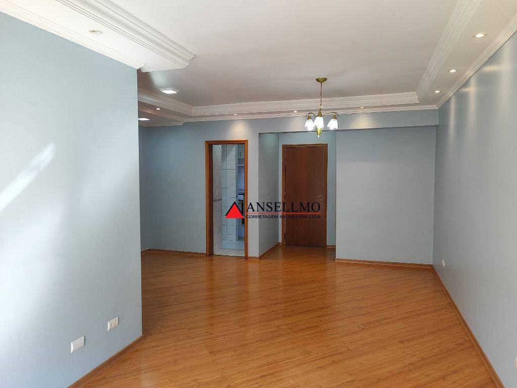 Apartamento para alugar com 3 quartos, 107m² - Foto 9