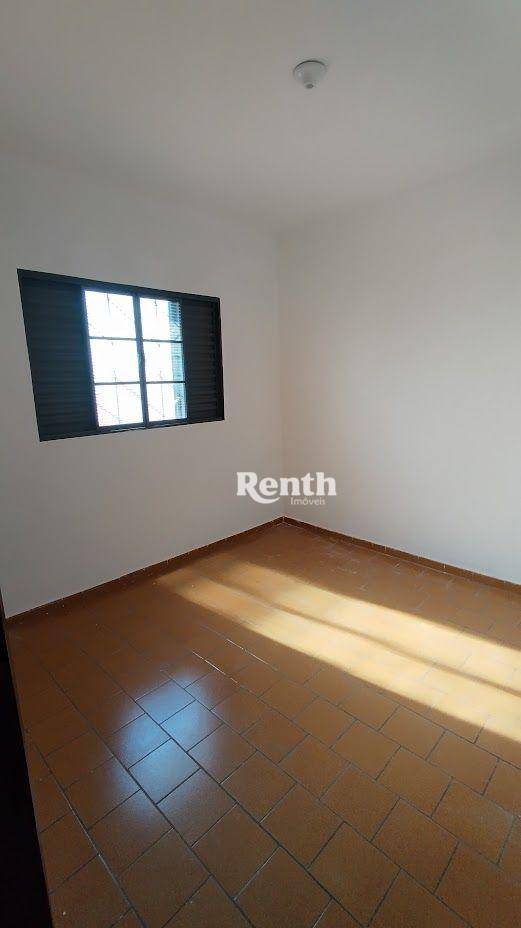 Apartamento para alugar com 2 quartos, 55m² - Foto 11