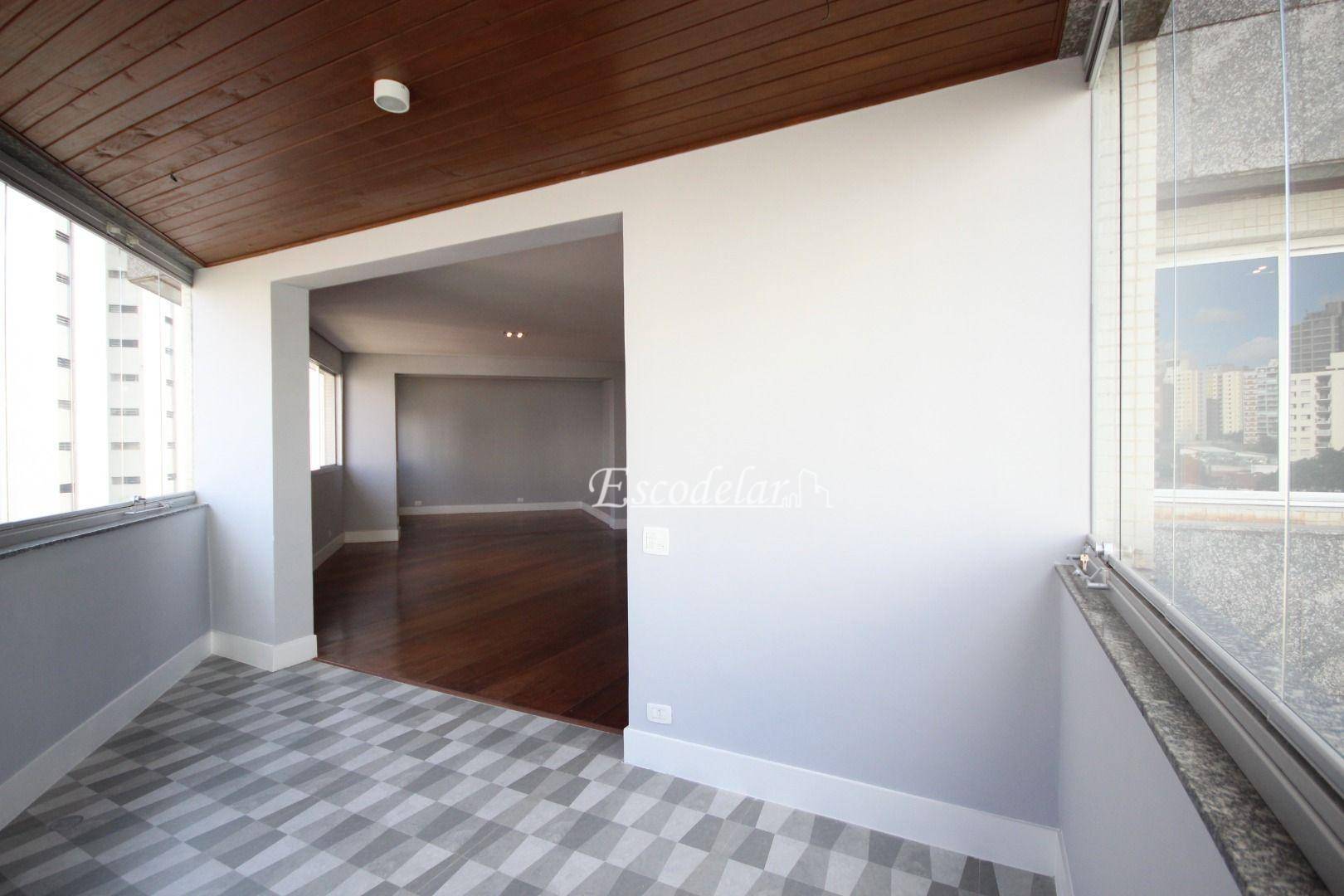 Apartamento à venda com 3 quartos, 244m² - Foto 6