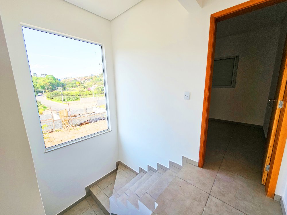 Casa à venda com 3 quartos, 200m² - Foto 18