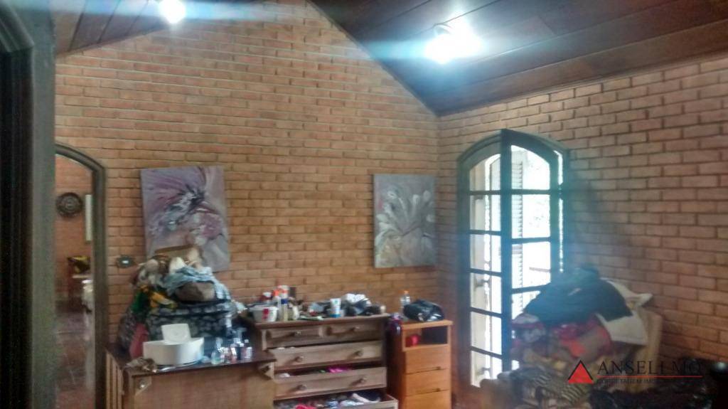 Chácara à venda com 4 quartos, 1200m² - Foto 12
