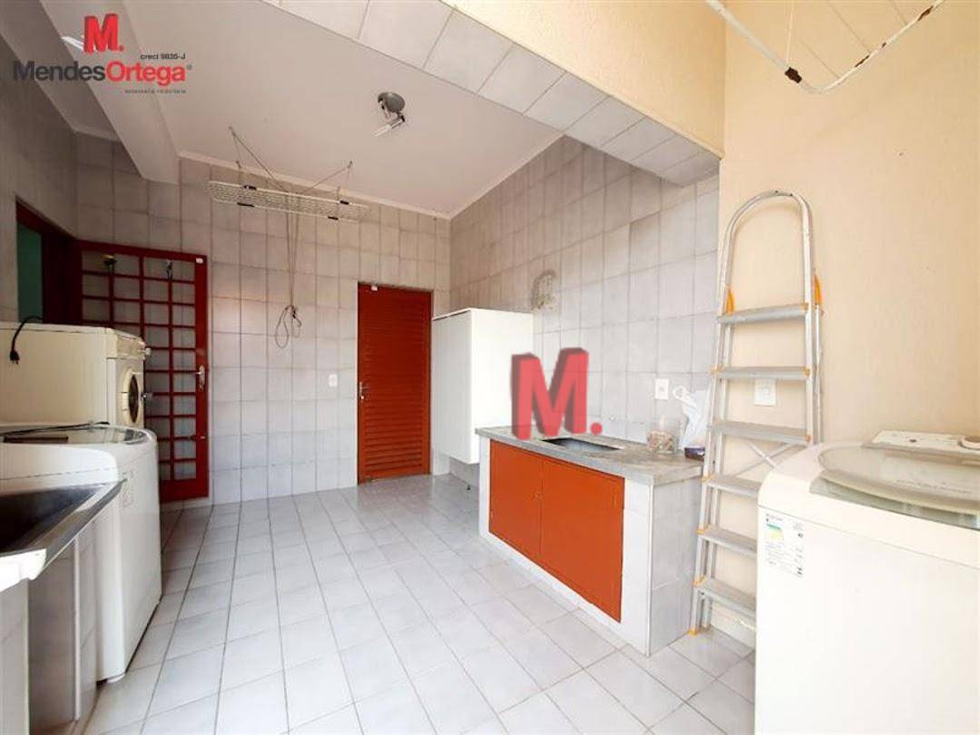 Casa à venda com 3 quartos, 193m² - Foto 22