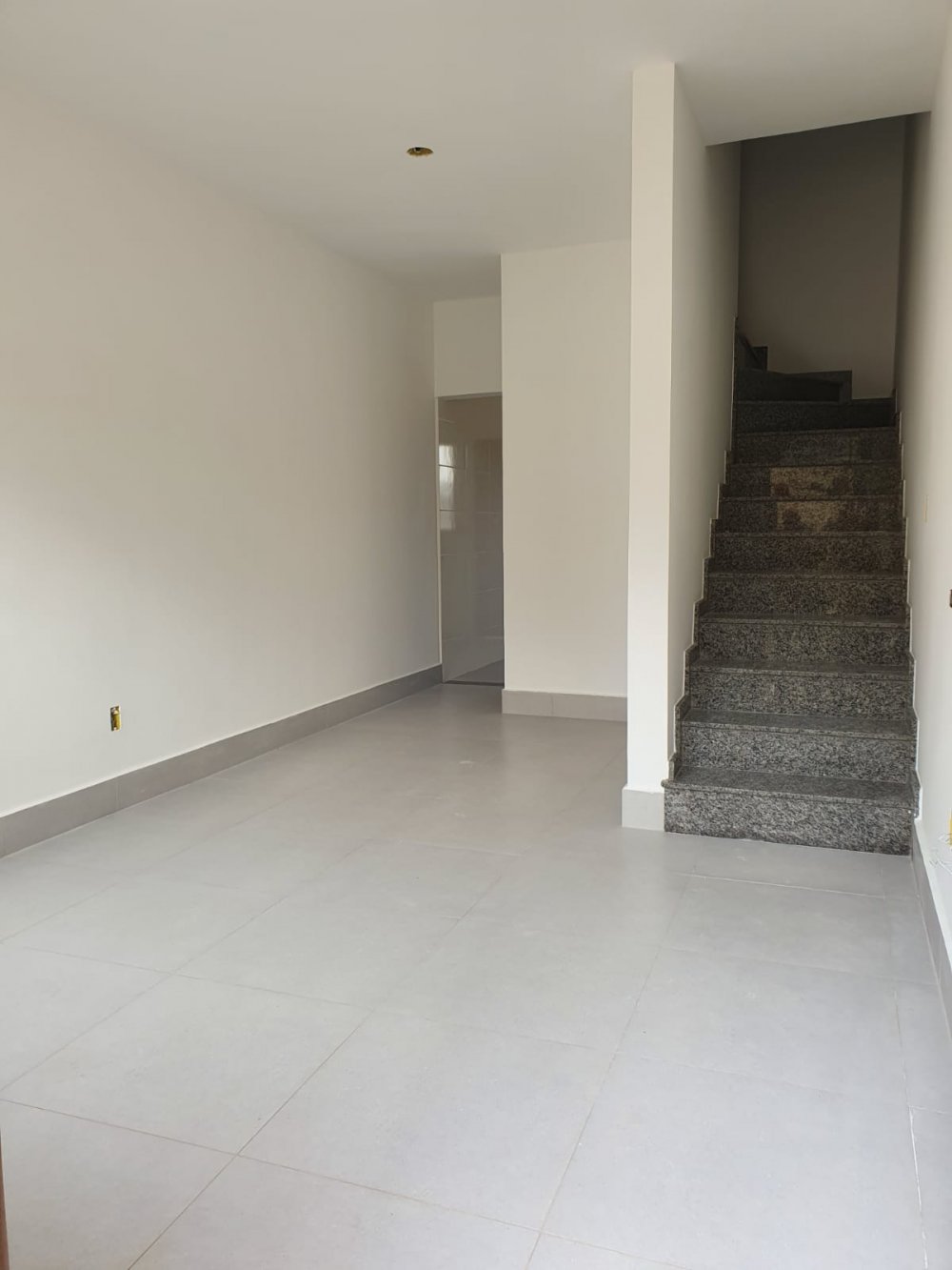 Sobrado à venda com 2 quartos, 80m² - Foto 11