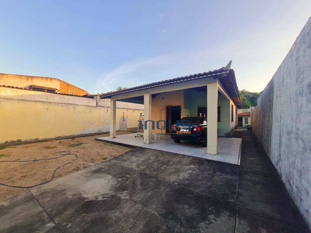 Casa à venda com 2 quartos, 100m² - Foto 2