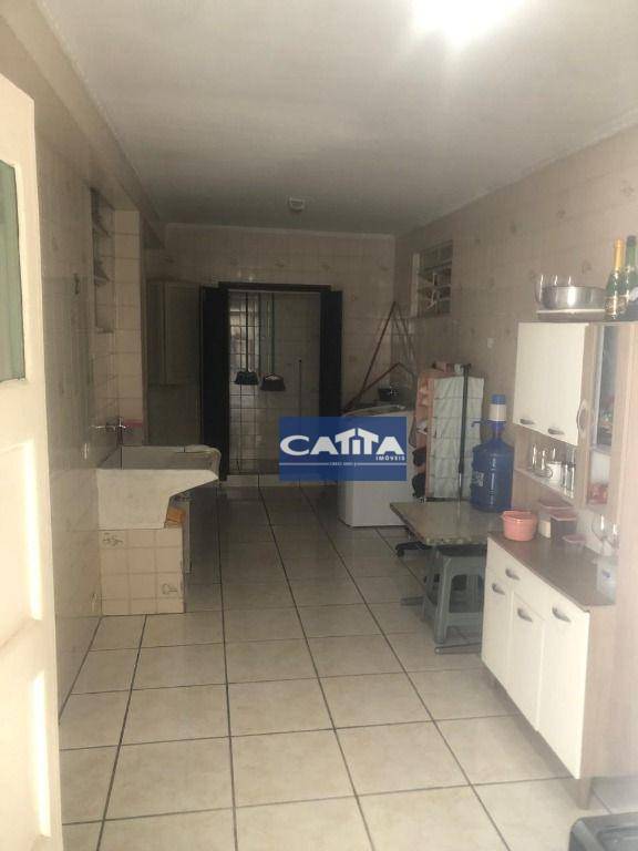 Sobrado à venda com 5 quartos, 200m² - Foto 7