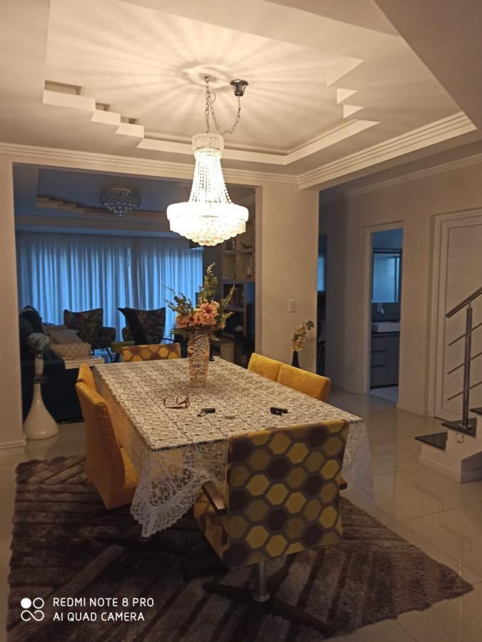 Casa à venda com 3 quartos, 250m² - Foto 10