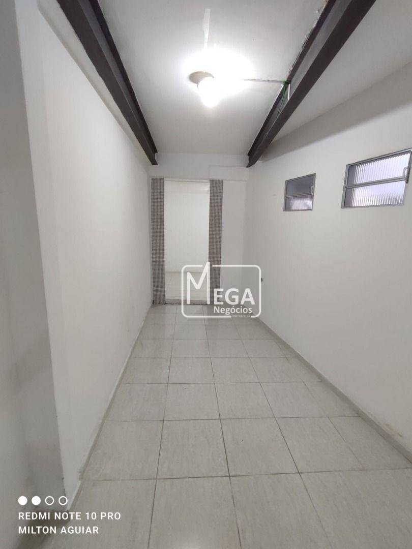 Casa para alugar com 8 quartos, 340m² - Foto 19