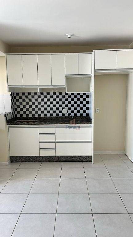 Apartamento à venda e aluguel com 3 quartos, 80m² - Foto 10