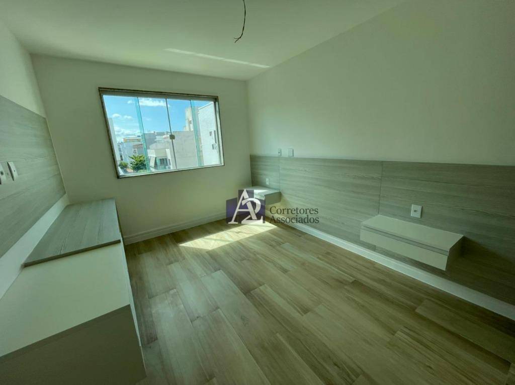 Cobertura à venda com 3 quartos, 320m² - Foto 15