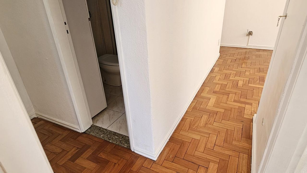 Apartamento à venda com 1 quarto, 37m² - Foto 8