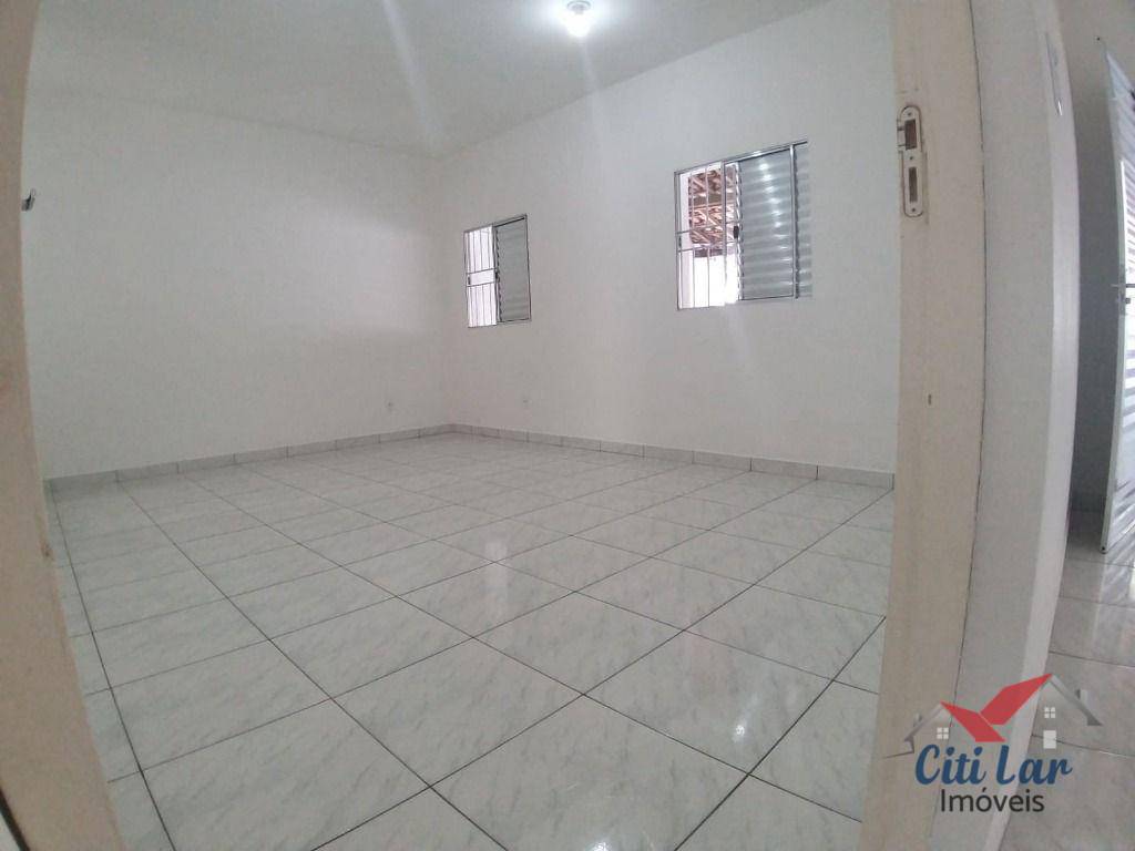 Casa para alugar com 1 quarto, 63m² - Foto 5