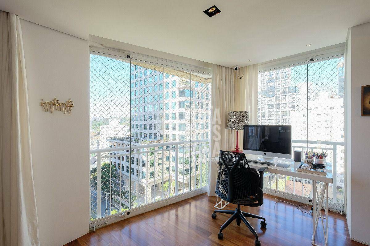 Apartamento à venda com 3 quartos, 185m² - Foto 13