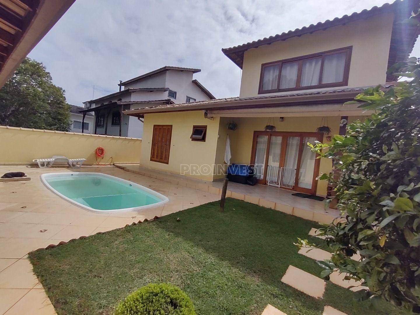 Casa de Condomínio à venda e aluguel com 3 quartos, 242m² - Foto 2