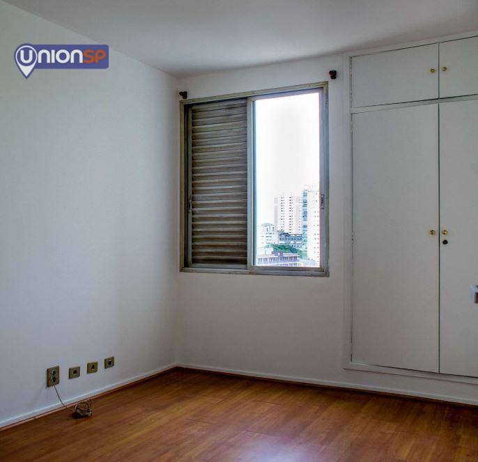 Apartamento à venda com 2 quartos, 80m² - Foto 7