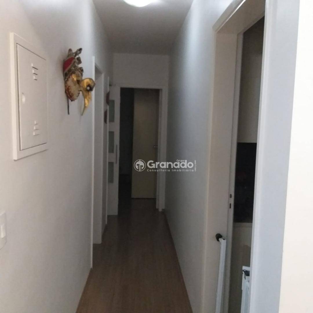 Apartamento à venda com 2 quartos, 56m² - Foto 17