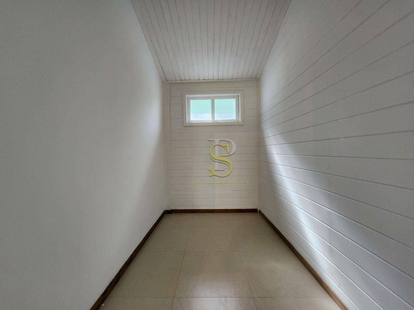 Casa à venda com 3 quartos, 350m² - Foto 25