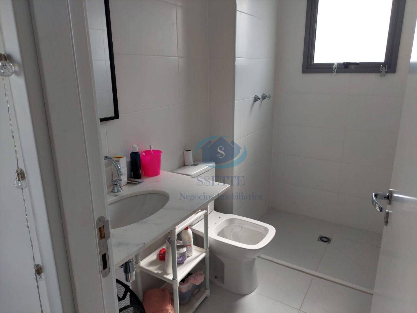 Apartamento à venda com 3 quartos, 160m² - Foto 13