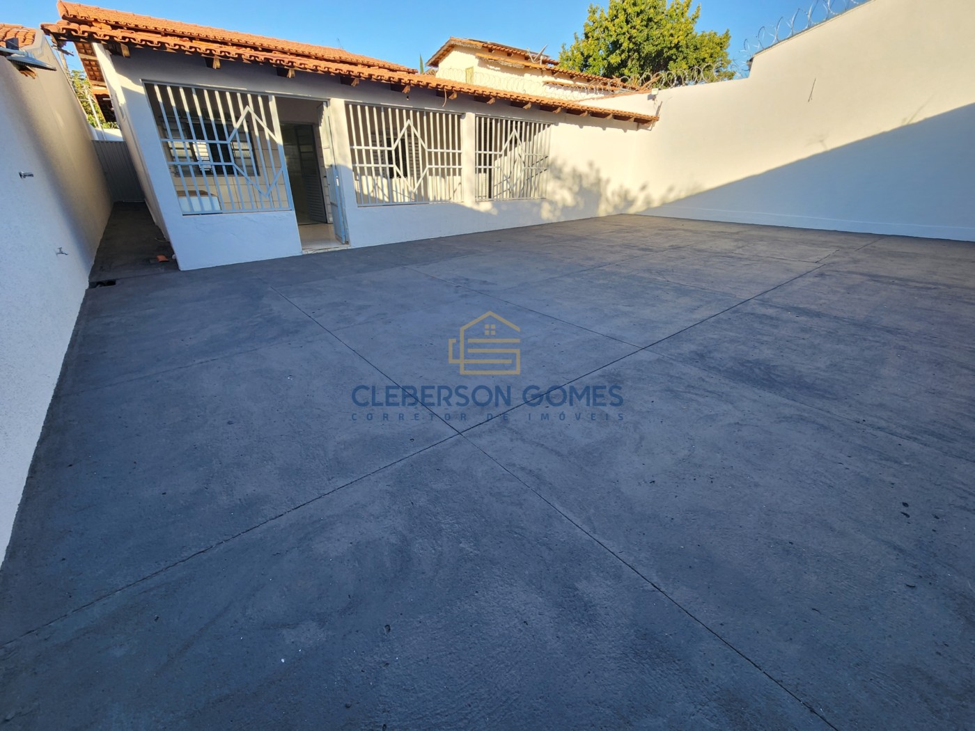 Casa à venda com 3 quartos, 360m² - Foto 18
