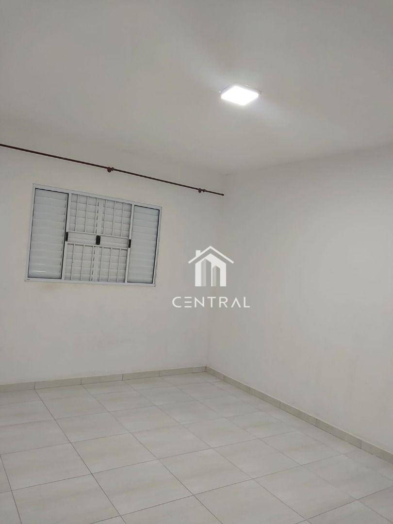 Casa à venda com 4 quartos, 304m² - Foto 19