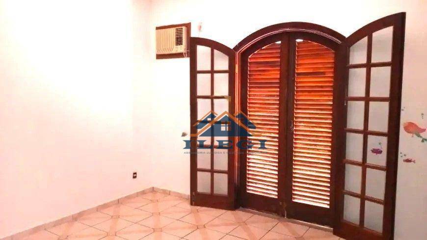 Casa de Condomínio à venda com 3 quartos, 249m² - Foto 15